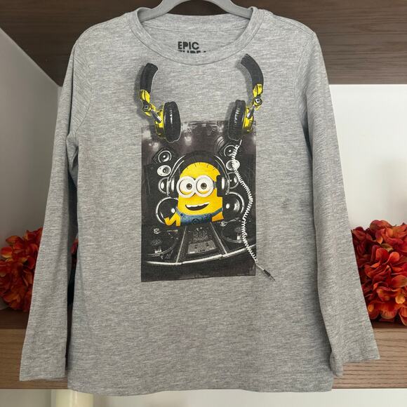 Boys Long Sleeve Athletic and Casual Tee Bundle, Thermal/Minions/Athletic - Picture 6 of 9